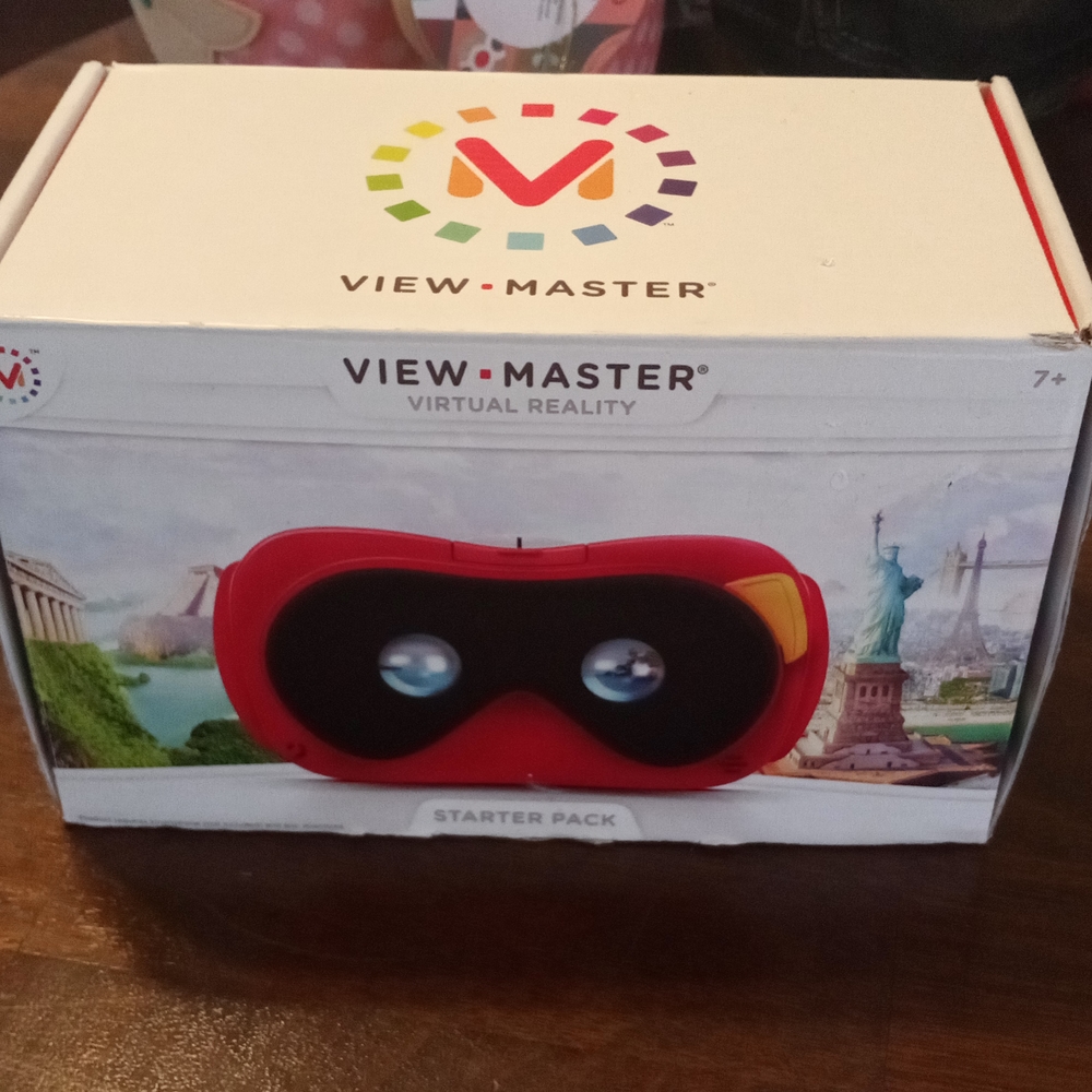 View Master Virtual Reality Starter Pack.